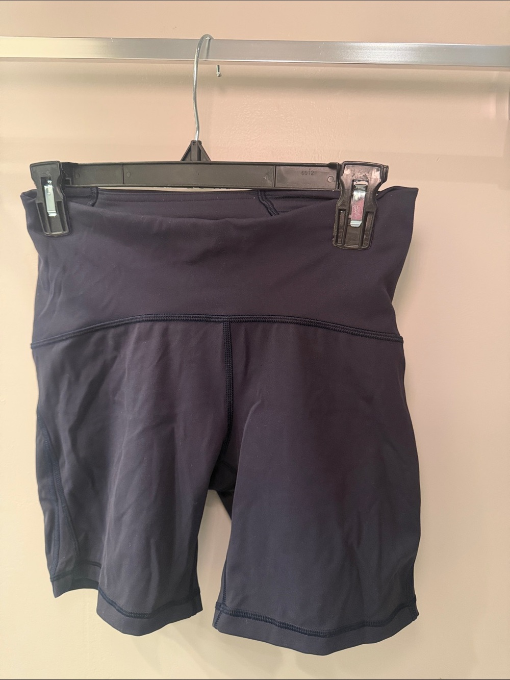 lululemon athletica navy high-rise bike shorts